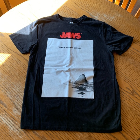 Jaws T-shirt - Picture 1 of 3